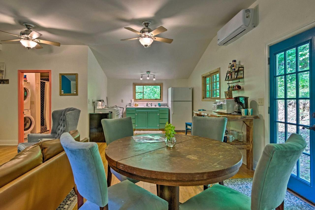 Vila Cozy And Charming Asheville Cabin 5 Mi To Downtown! Exteriér fotografie